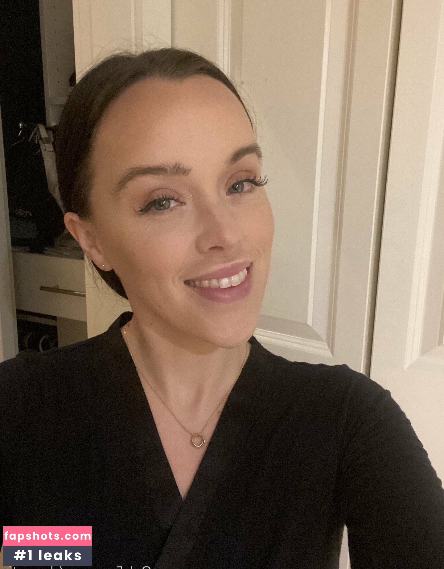 Shae Cutie gallery photo #10