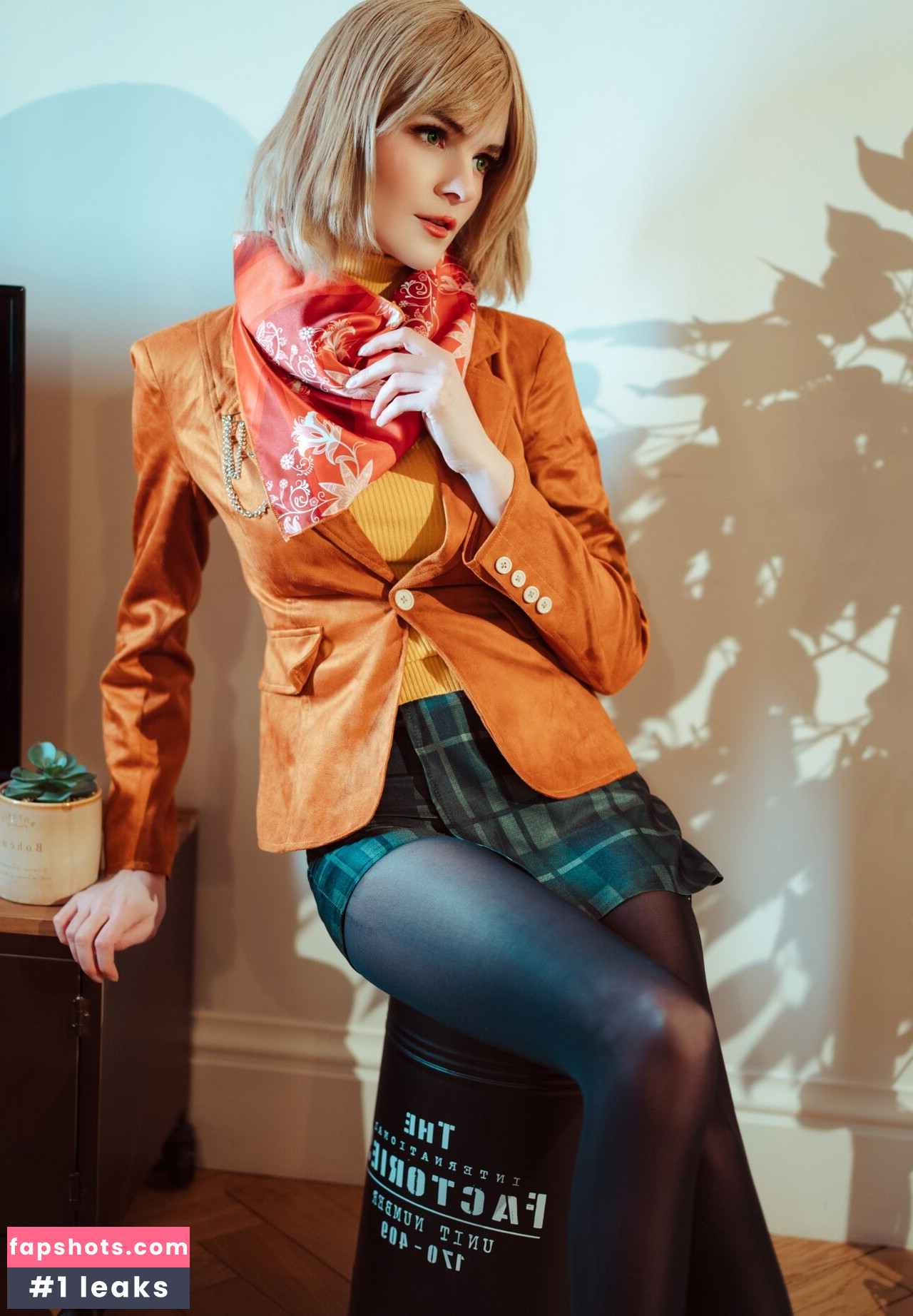 Shae Underscore gallery photo #27