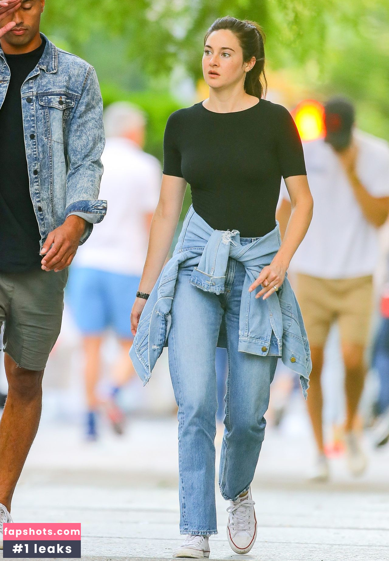 Shailene Woodley Nude Leaks OnlyFans Photos #252 - LeakJerk