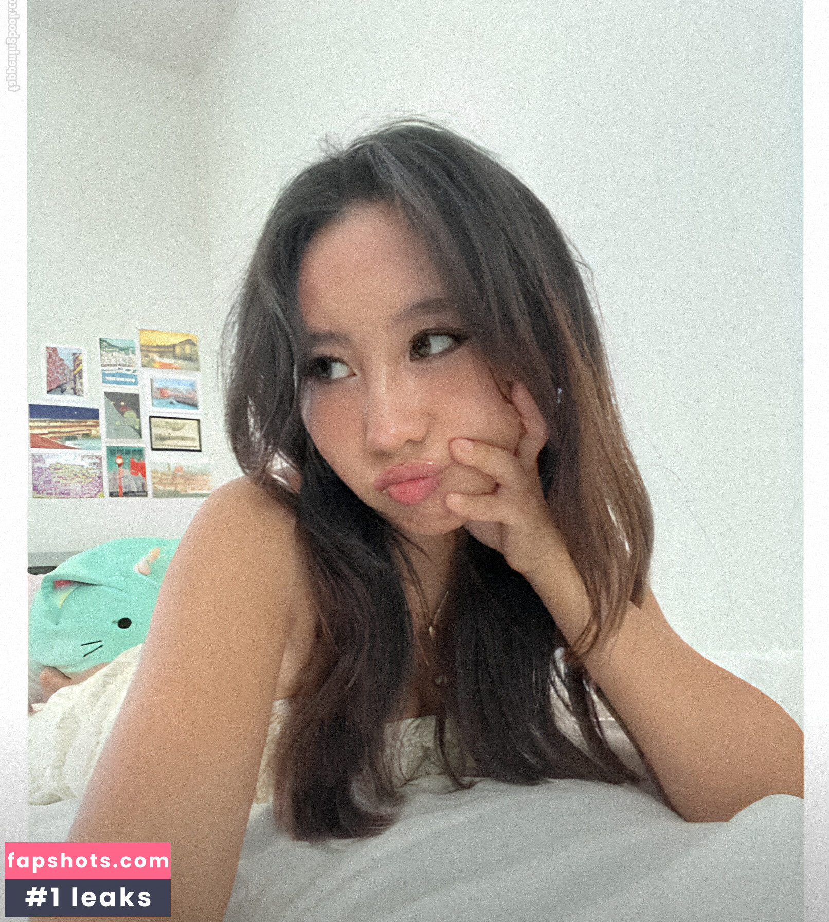 Shaina Cha gallery photo #16