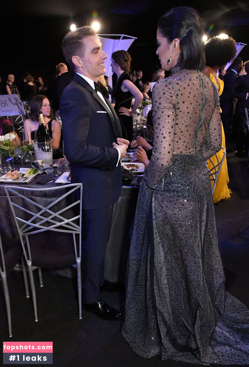 Shakira Barrera gallery photo #19