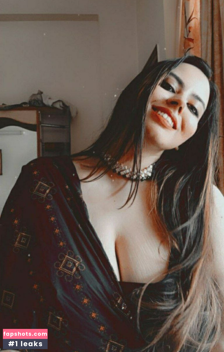 Shambhavi Sharma gallery photo #25