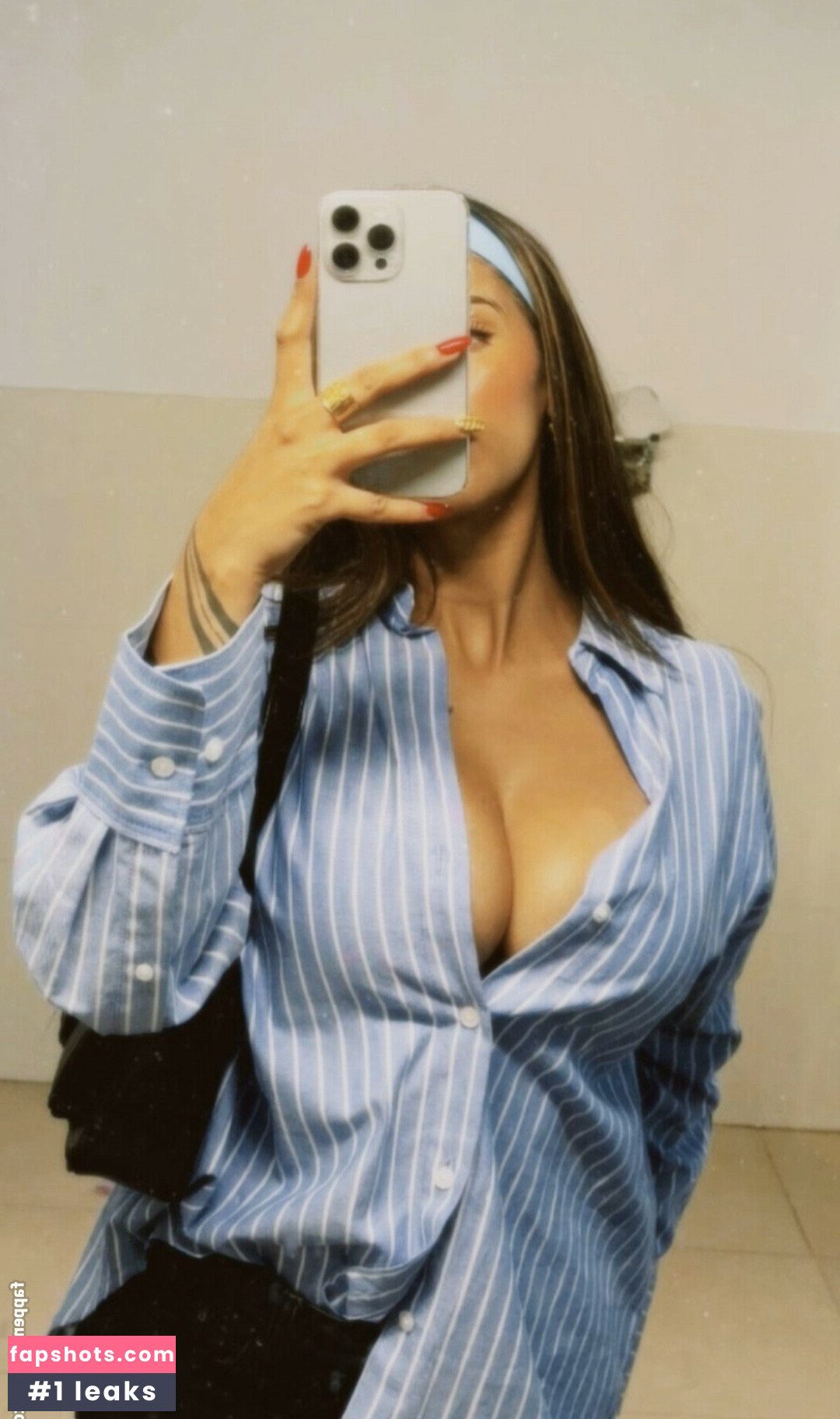 Shambhavi Singh gallery photo #12