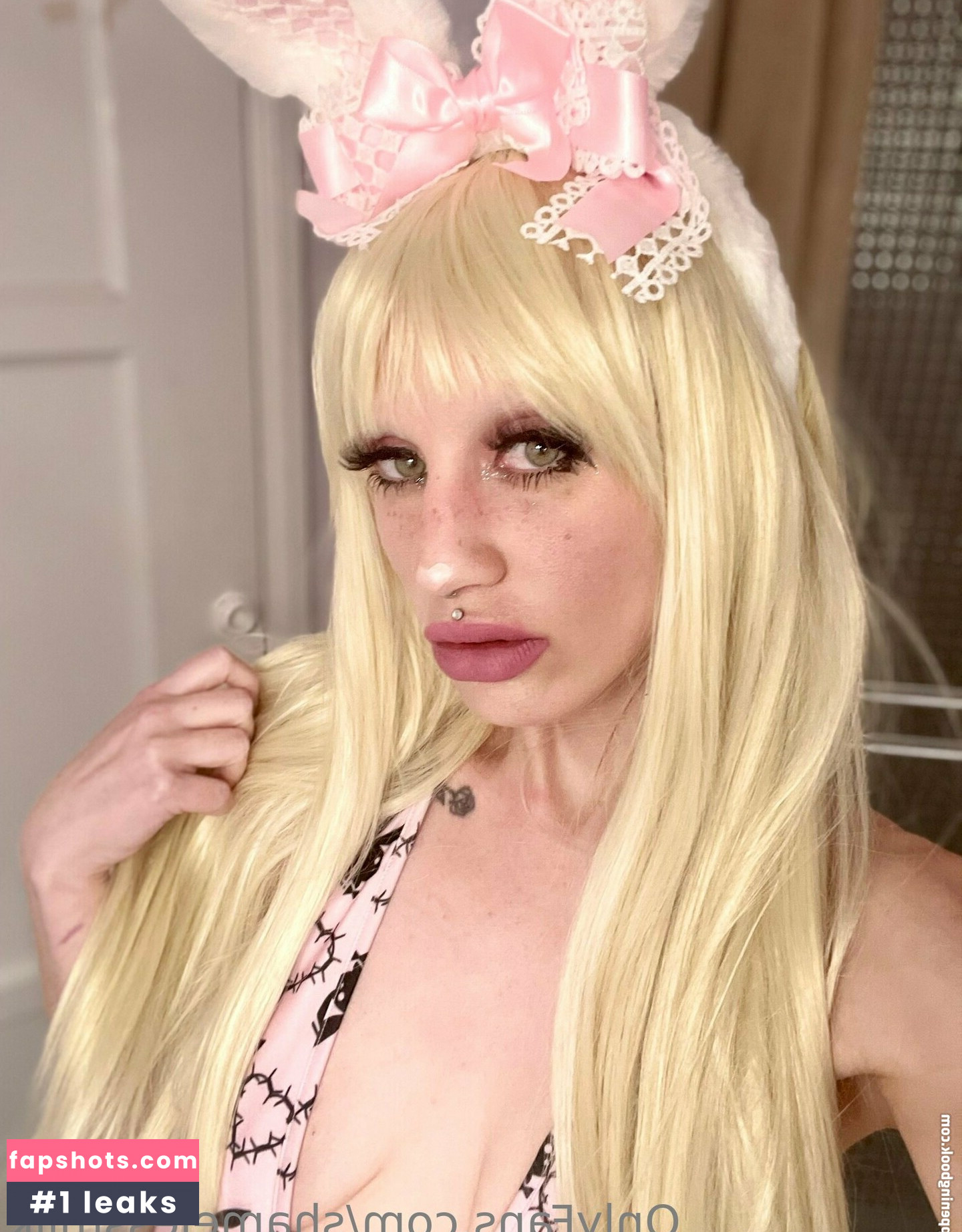 shamelessmilk gallery photo #3