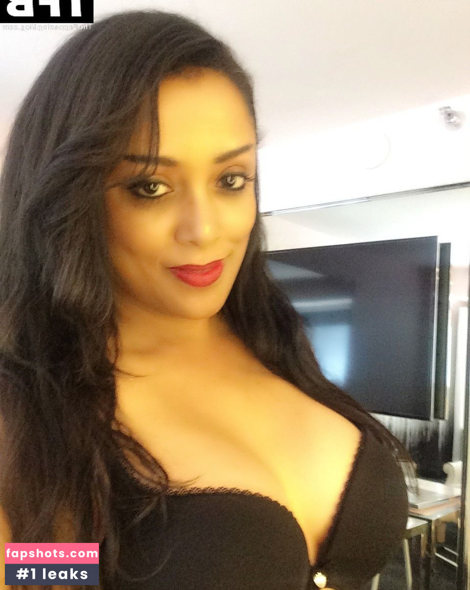 Shana Mangatal gallery photo #44