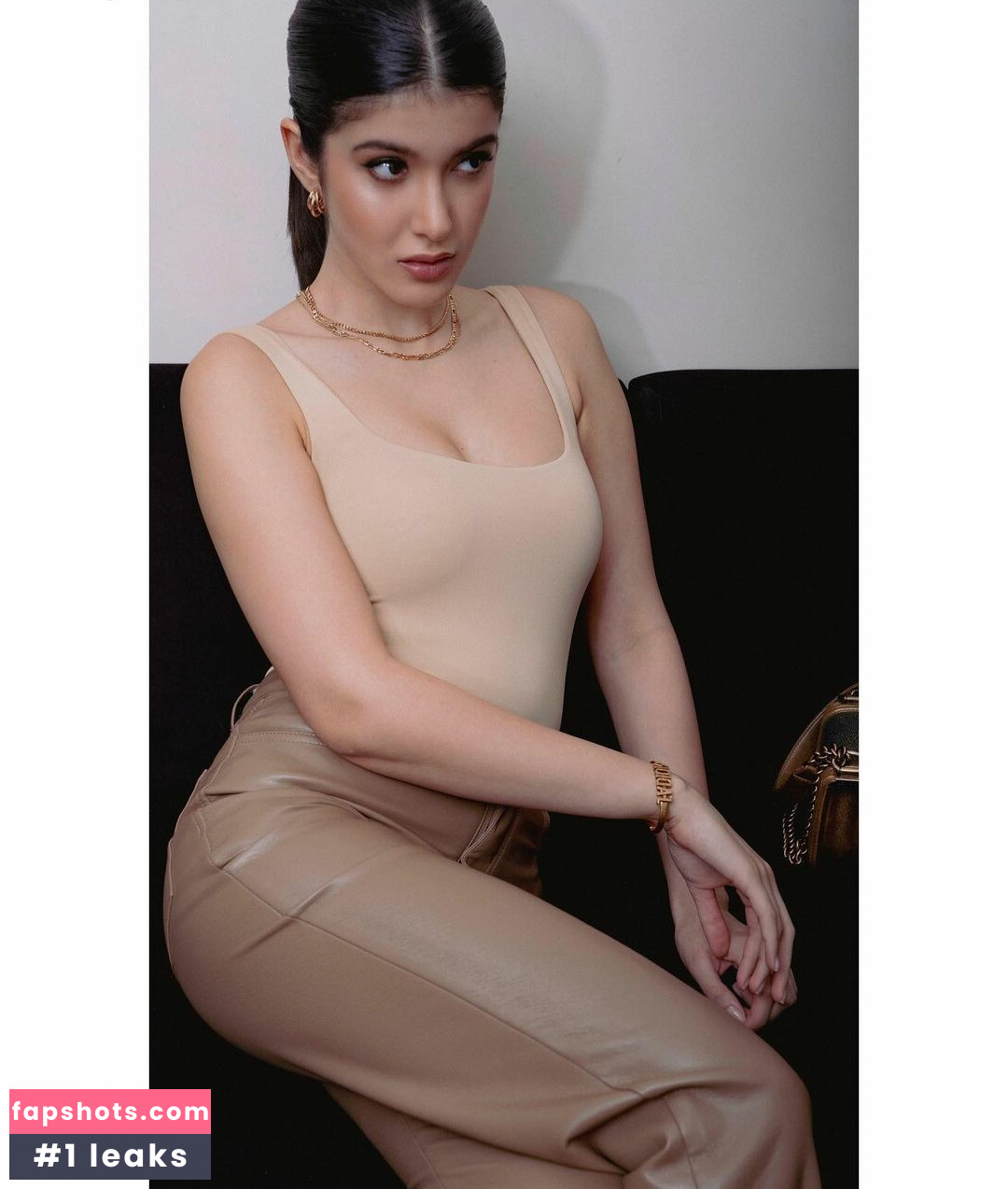 Shanaya Kapoor gallery photo #20