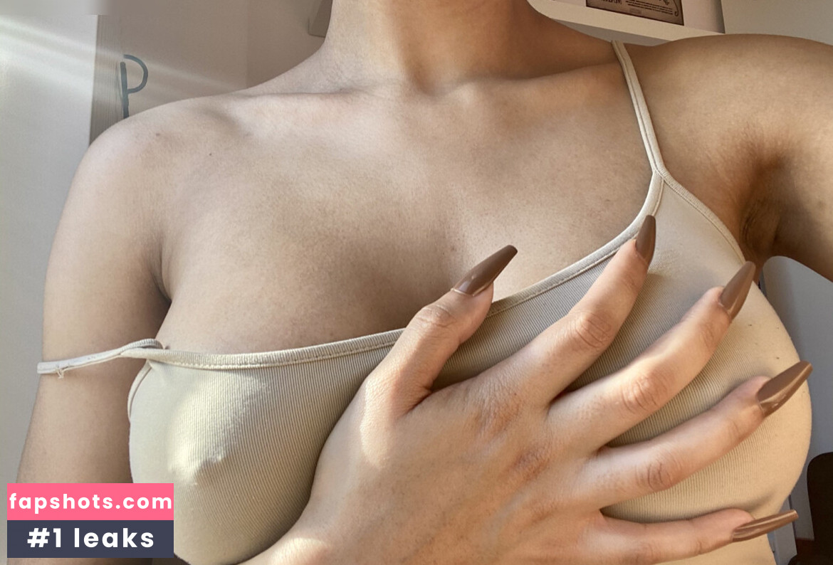 Shania Kraemer gallery photo #17