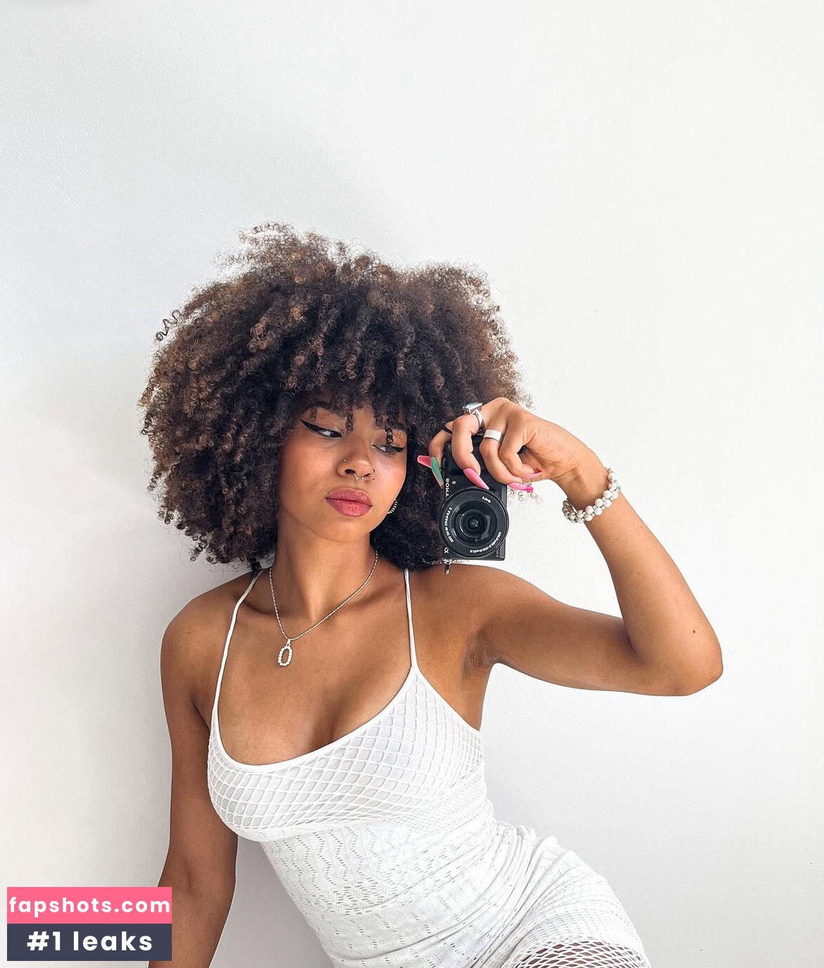 Shania Kraemer gallery photo #3