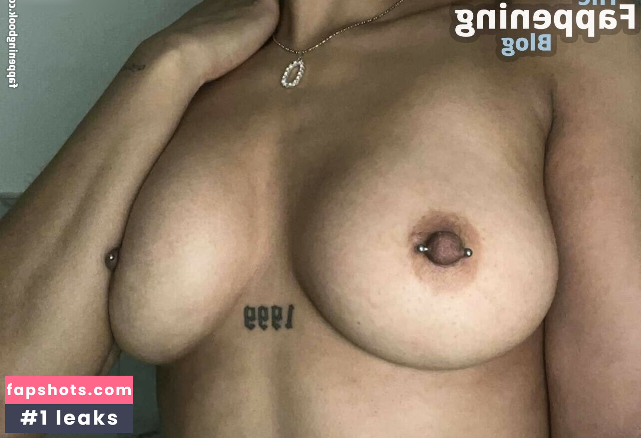 Shania Kraemer gallery photo #21