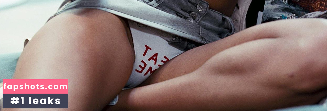 Shanika Warren-Markland gallery photo #13