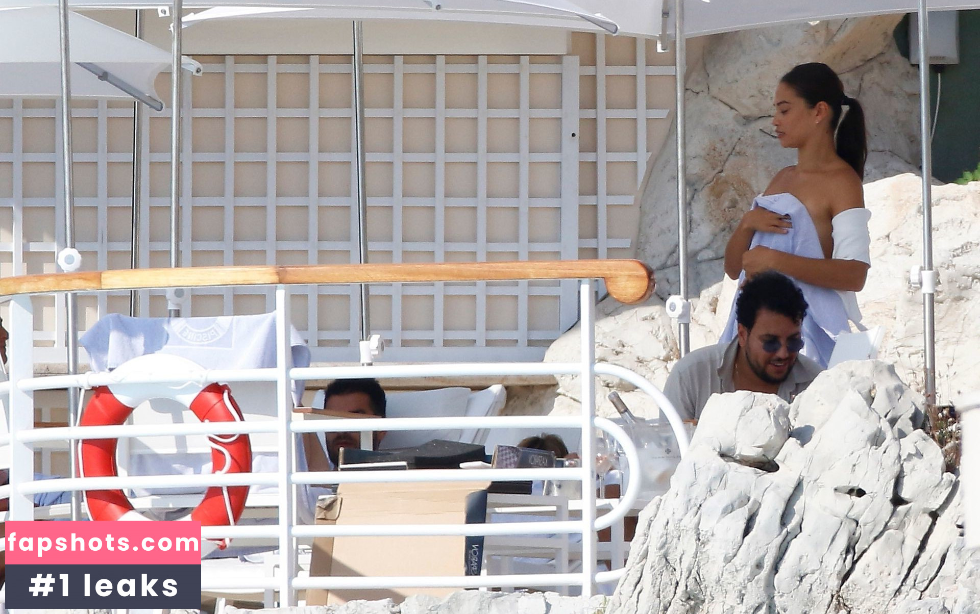 Shanina Shaik Nude Leaks OnlyFans Photos #199 - Fapshots