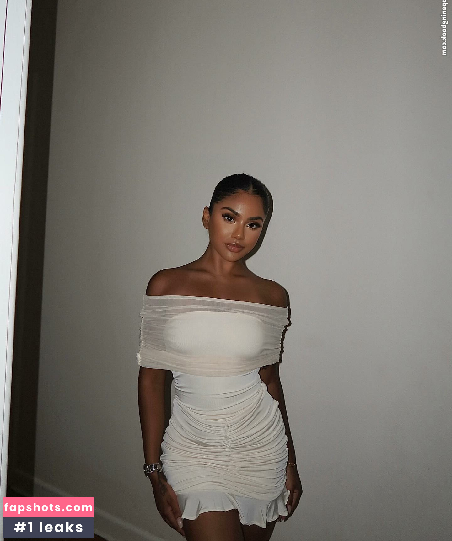 Shaniya Nisha gallery photo #29