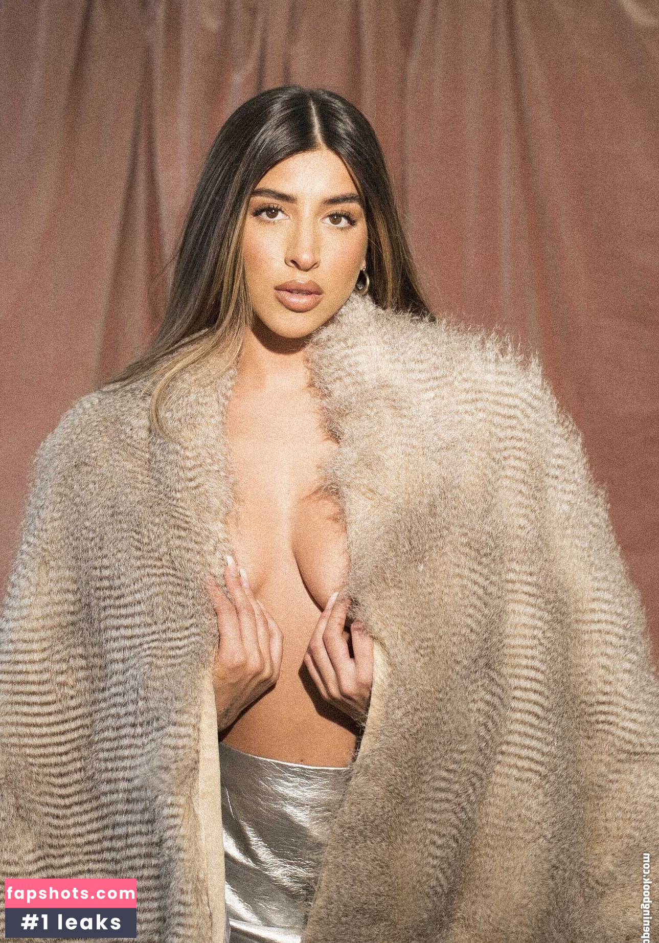 Shanna Signh gallery photo #44