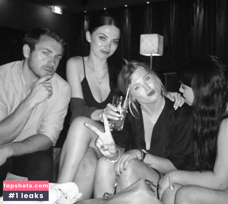 Shannon Barry gallery photo #18