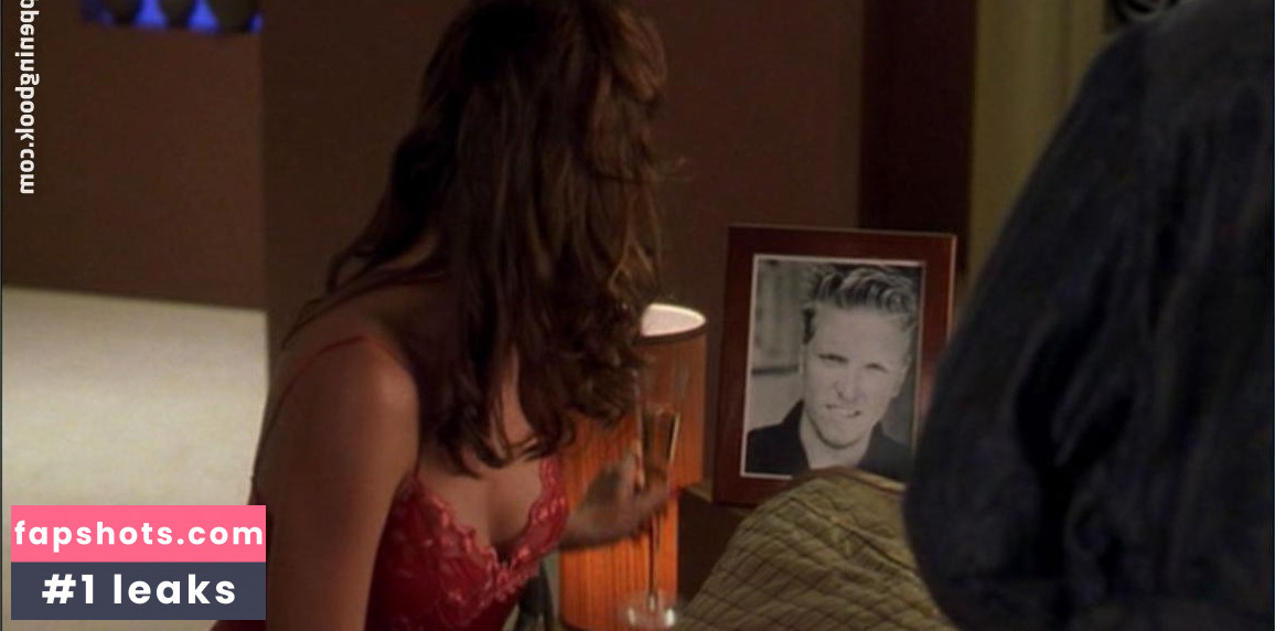 Shannon Elizabeth gallery photo #102