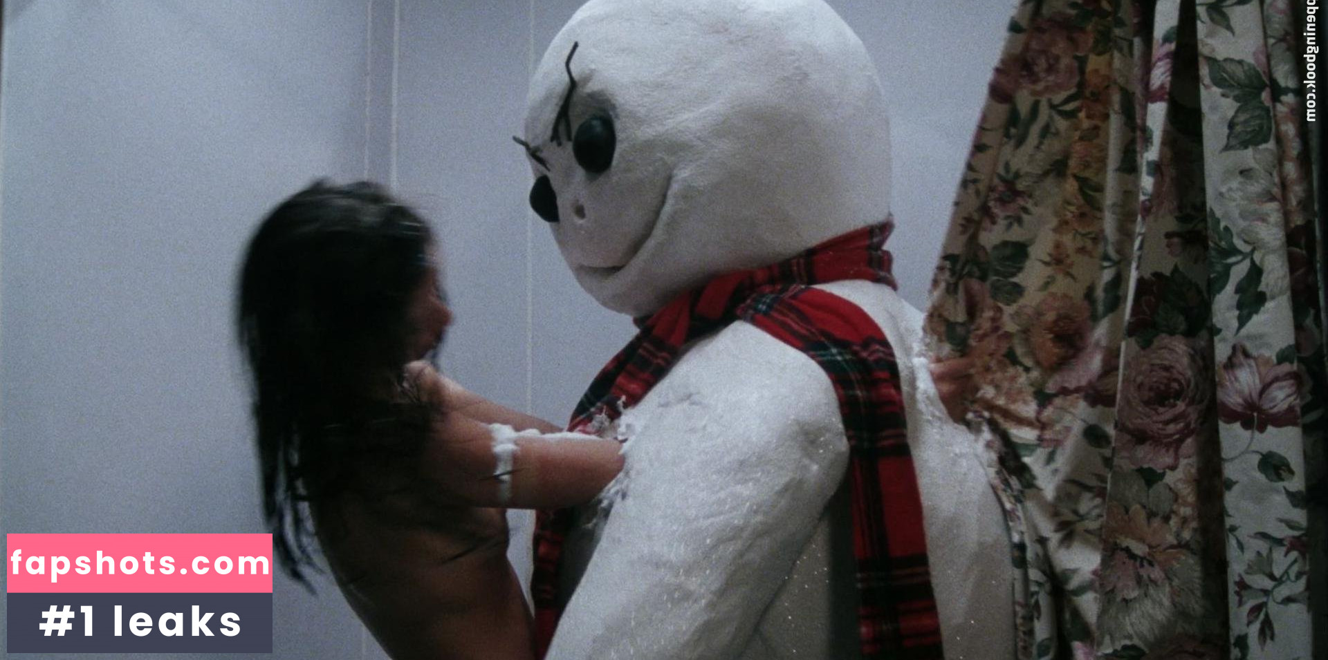 Shannon Elizabeth gallery photo #109