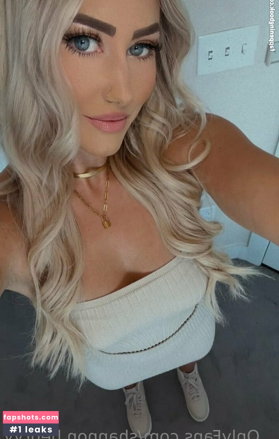 Shannon Henry gallery photo #19