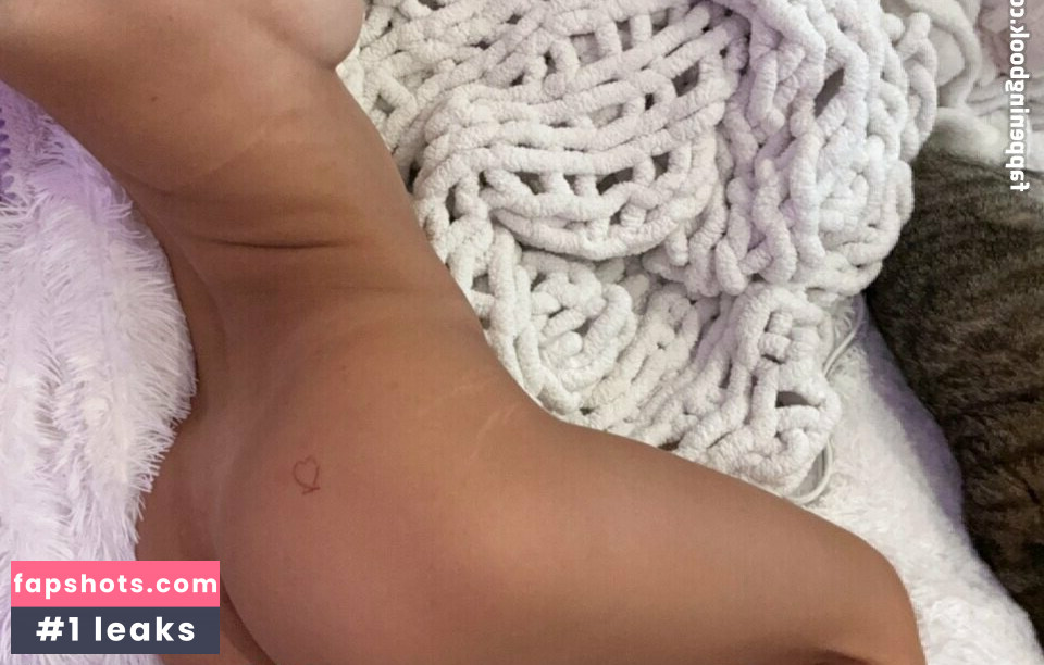 Shannon Lee Shanbae nude babe gallery