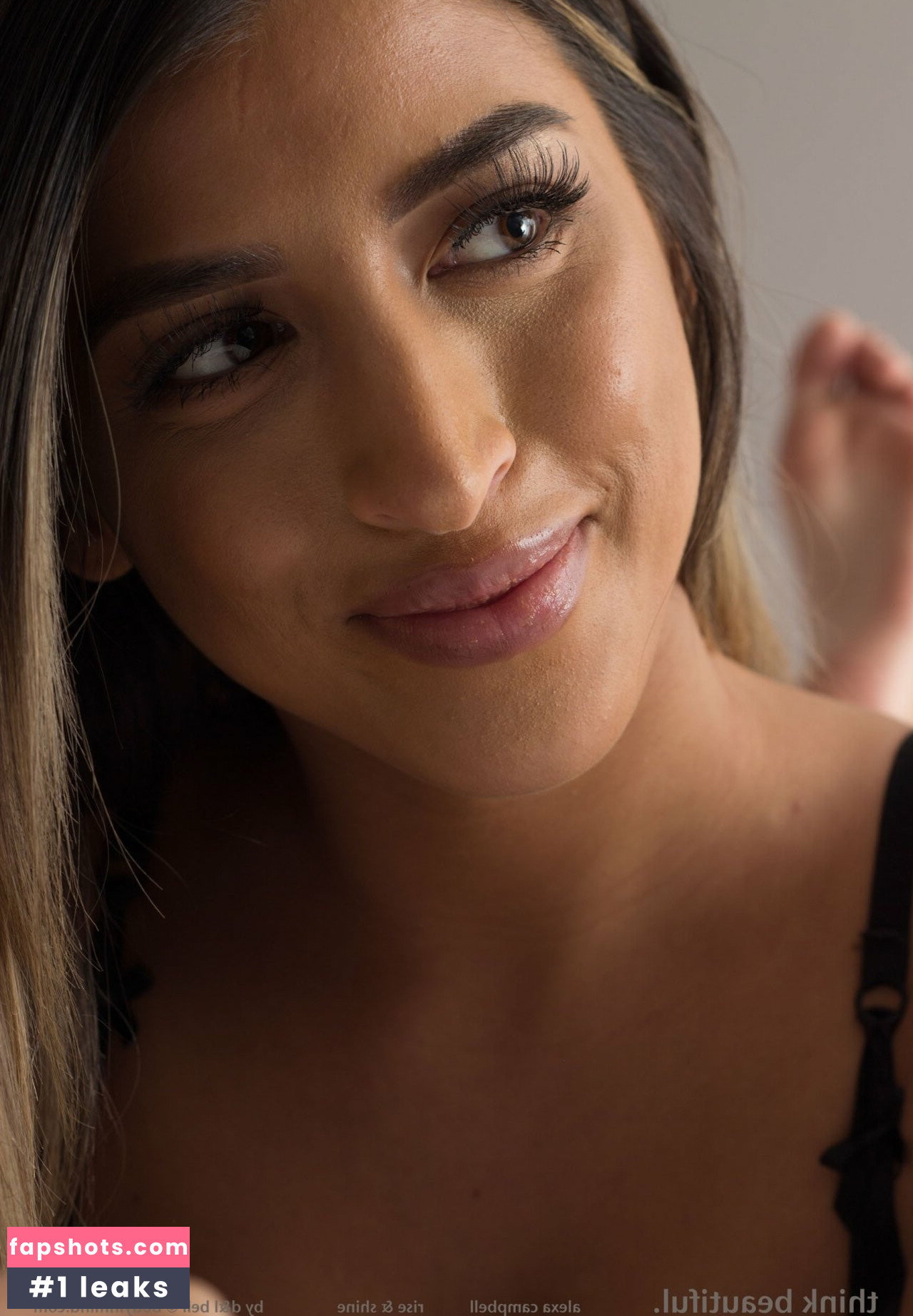 Shannon Singh gallery photo #61