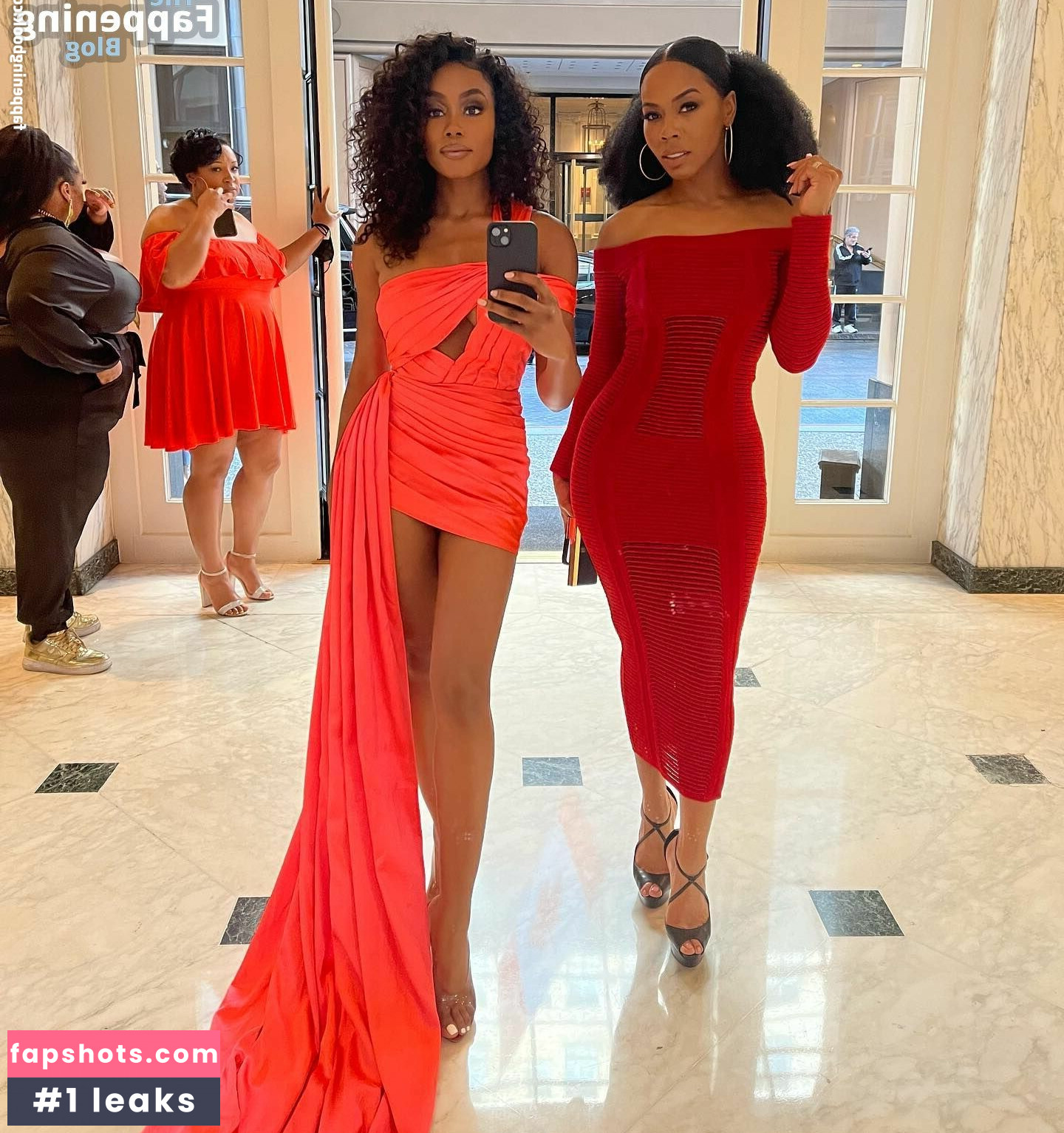 Shannon Thornton gallery photo #9