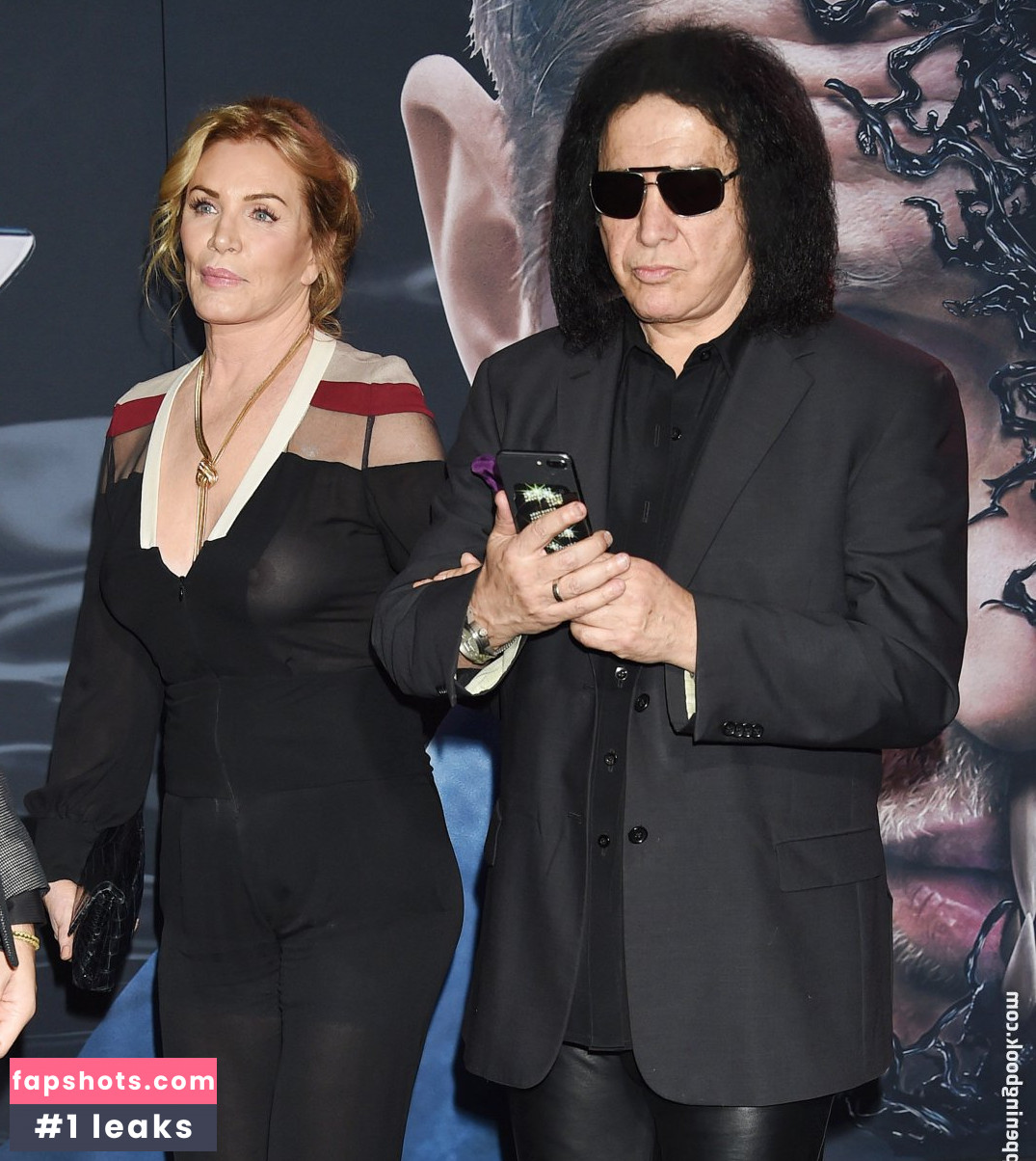 Shannon Tweed gallery photo #101