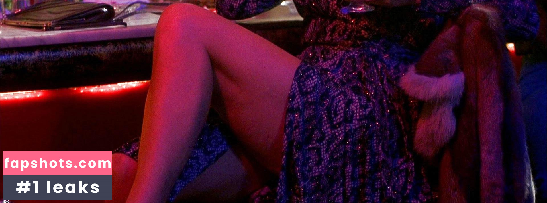 Shannon Tweed gallery photo #93