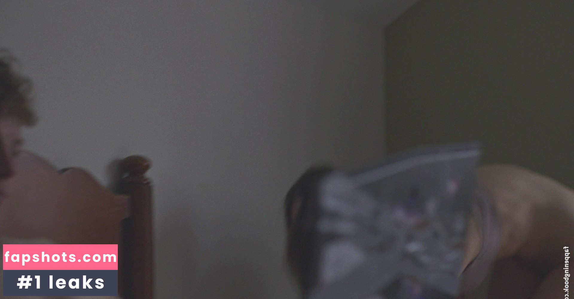 Shannon Walsh nude babe gallery