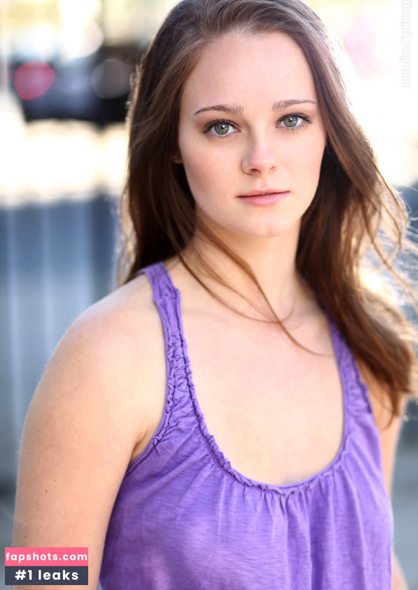 Shannon Walsh gallery photo #17