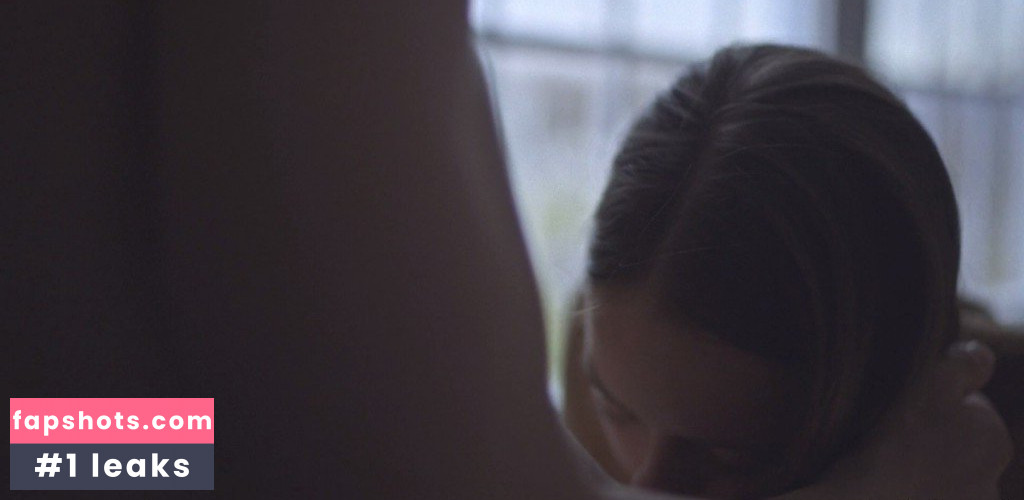 Shannon Walsh gallery photo #21