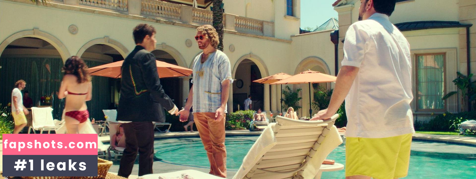 Shannon Woodward gallery photo #16