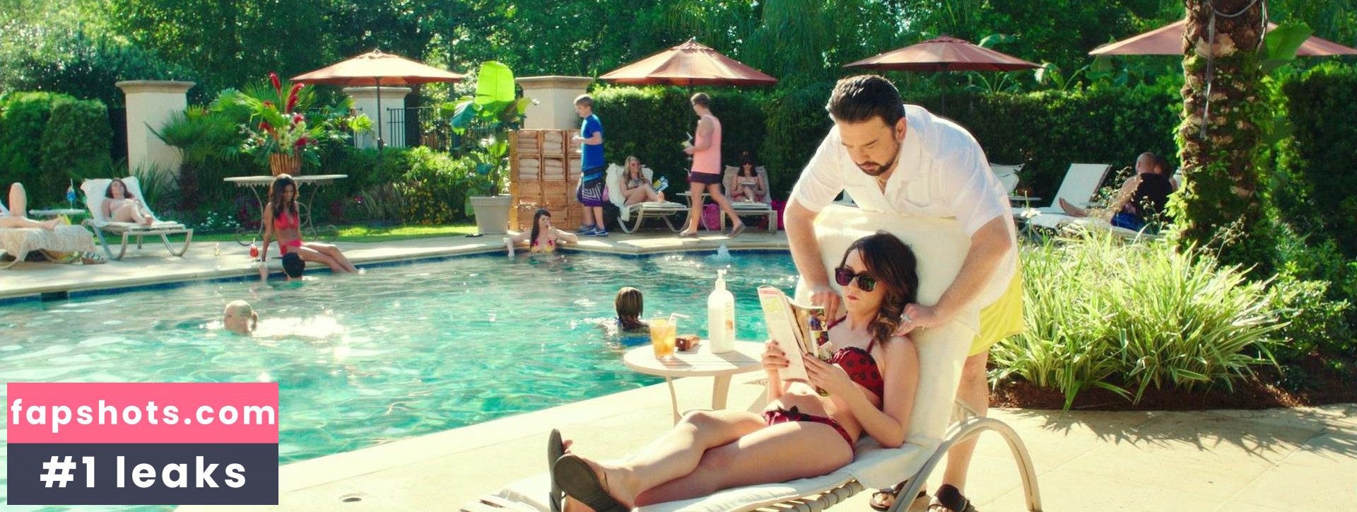 Shannon Woodward gallery photo #17