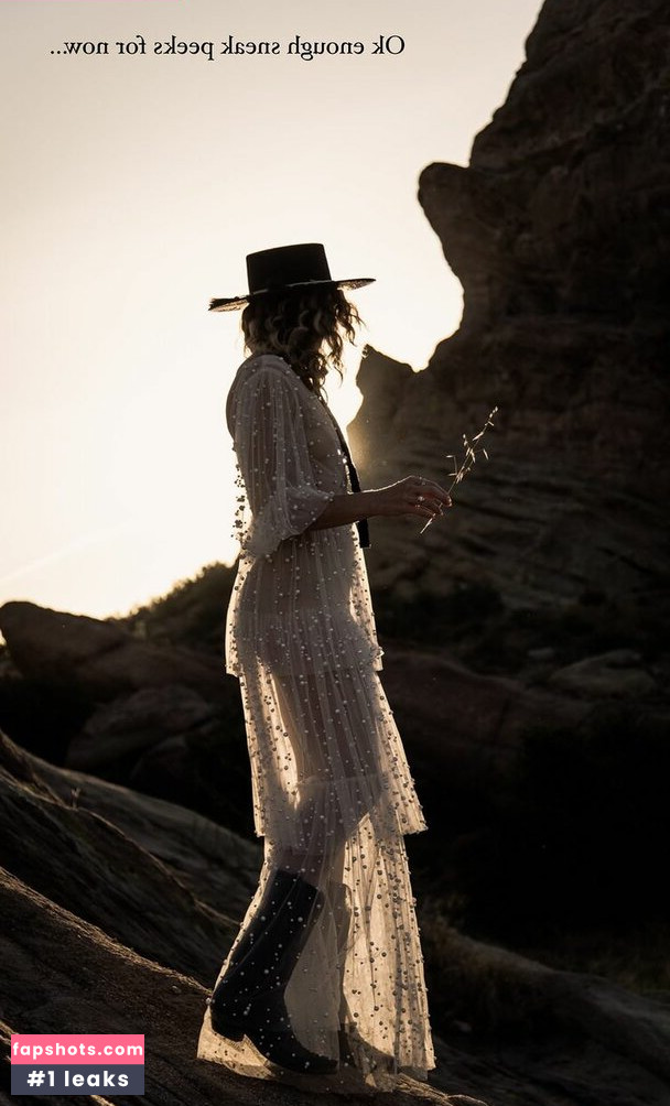 Shantel VanSanten gallery photo #471