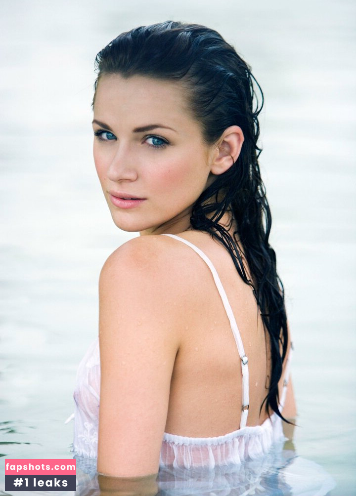 Shantel VanSanten gallery photo #509