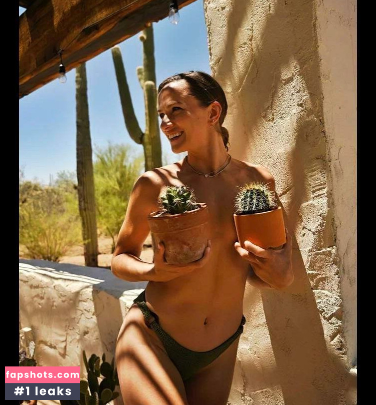 Shantel VanSanten gallery photo #574