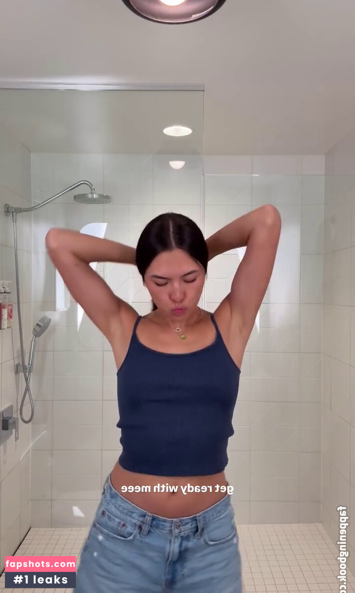 Shanti Tan gallery photo #110