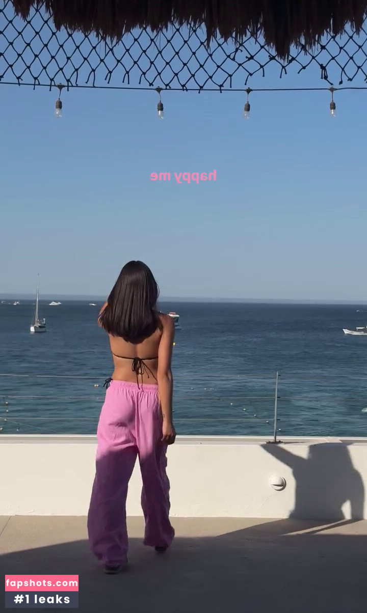 Shanti Tan gallery photo #118