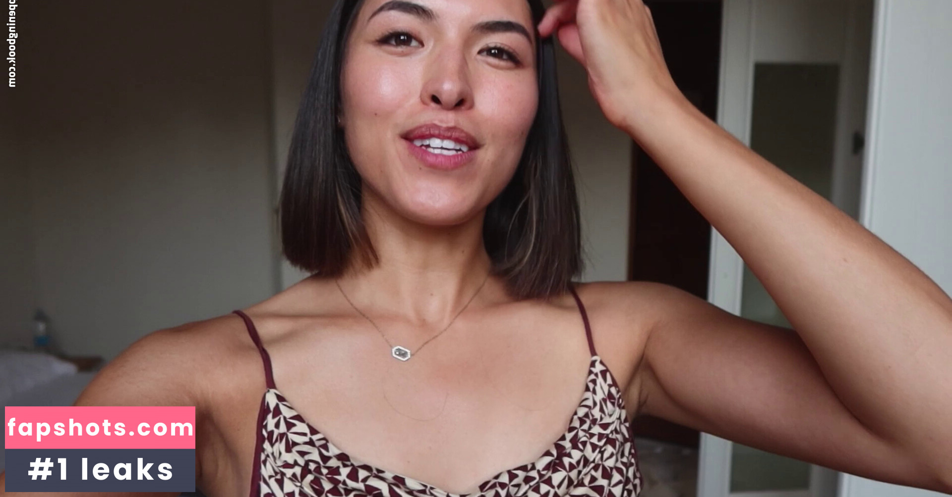 Shanti Tan gallery photo #138