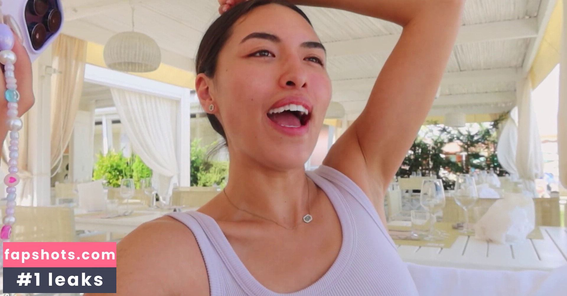 Shanti Tan gallery photo #142