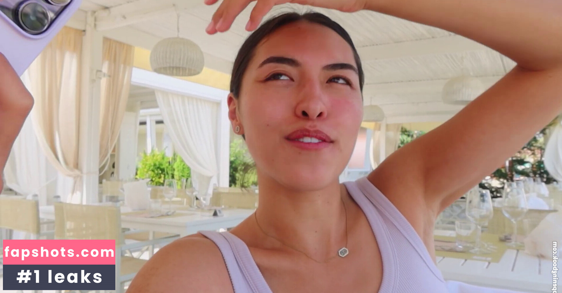 Shanti Tan gallery photo #143