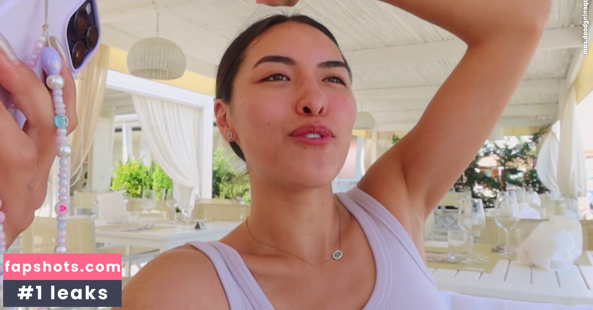 Shanti Tan gallery photo #146