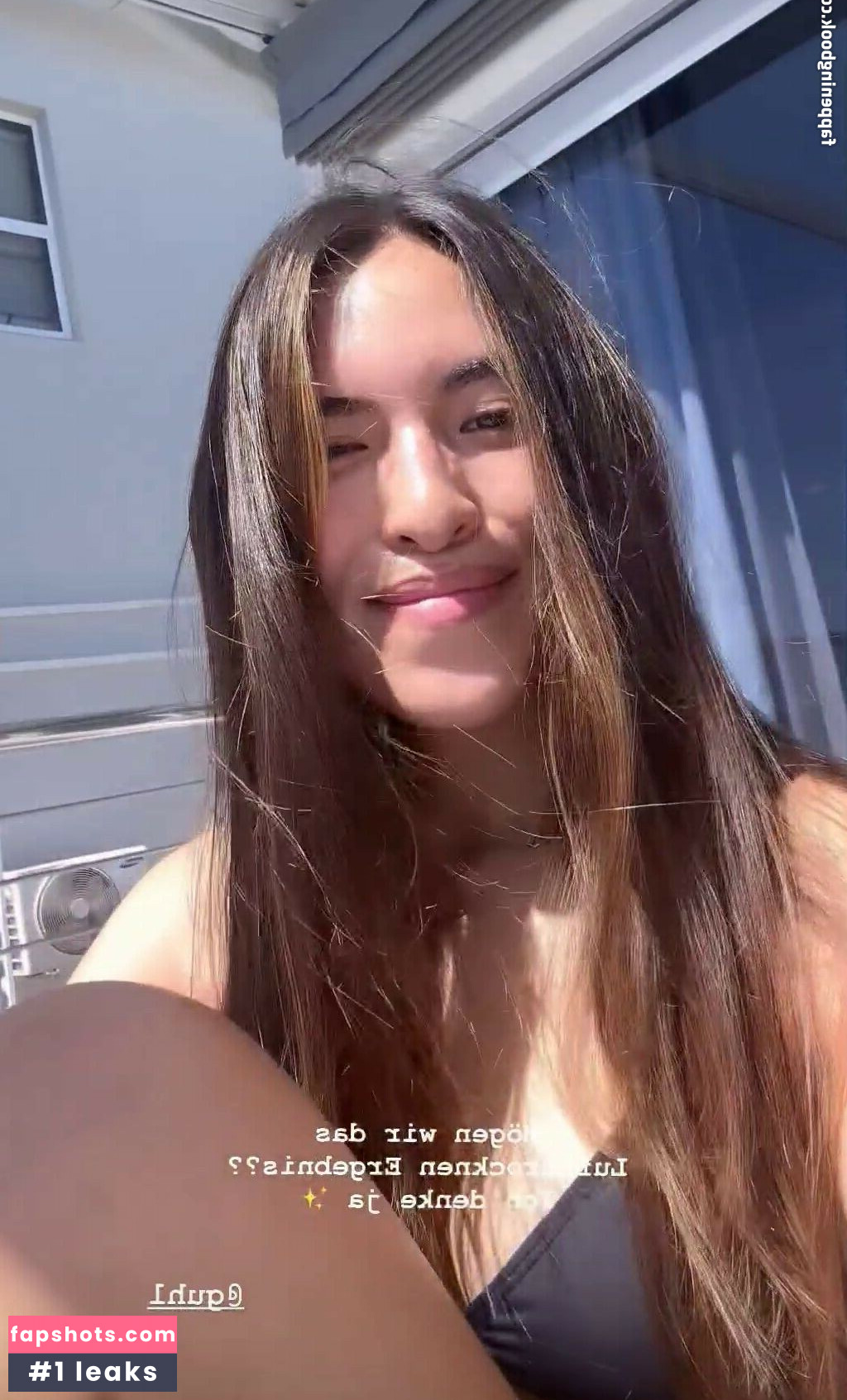 Shanti Tan gallery photo #154