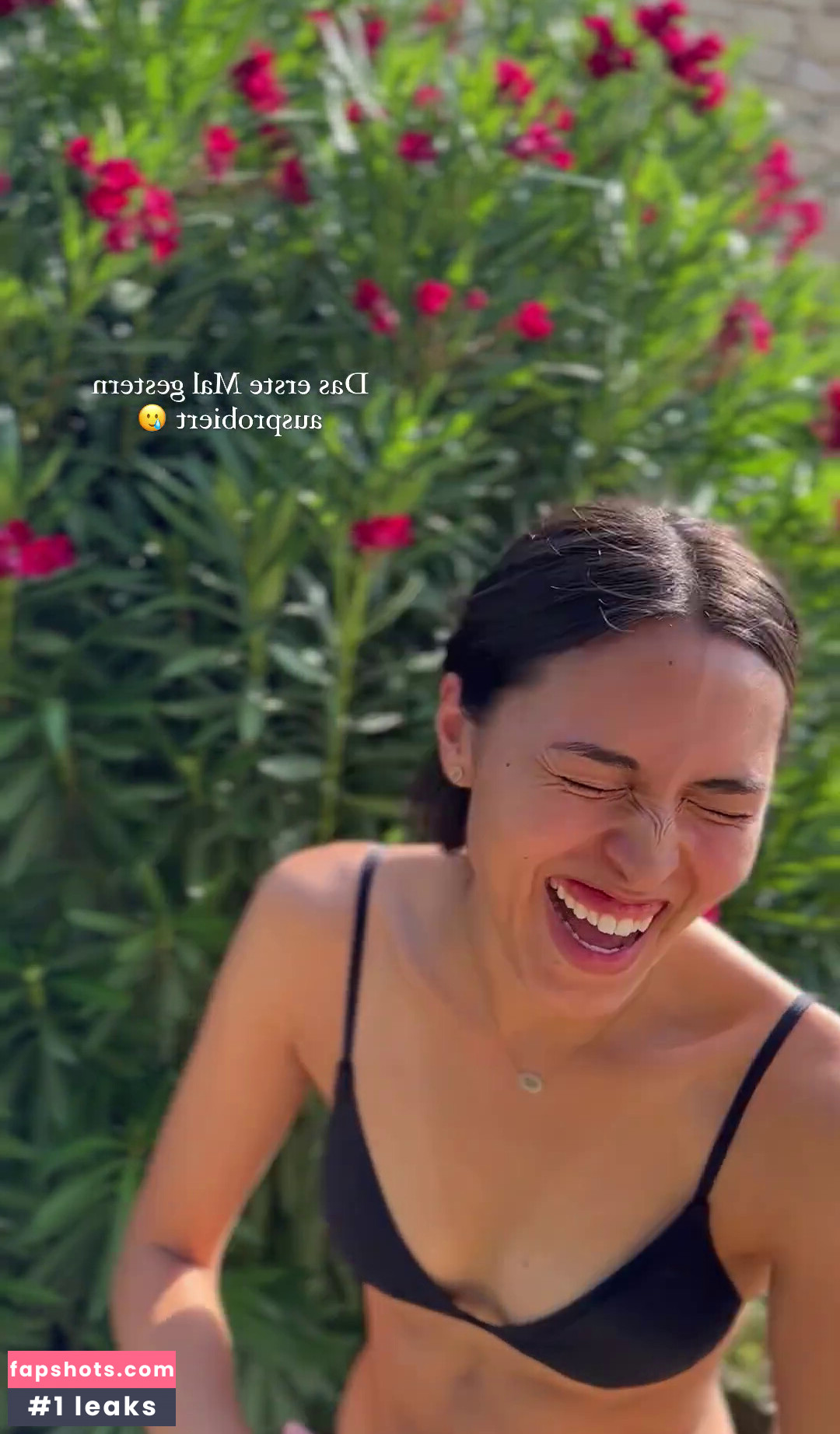 Shanti Tan gallery photo #223