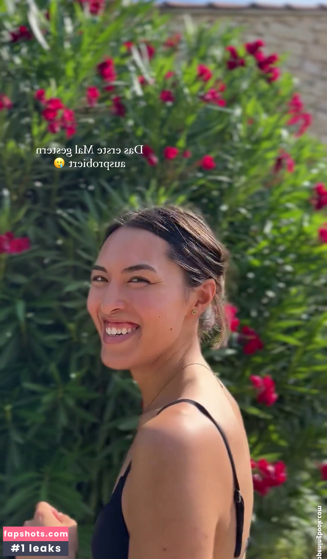 Shanti Tan gallery photo #229