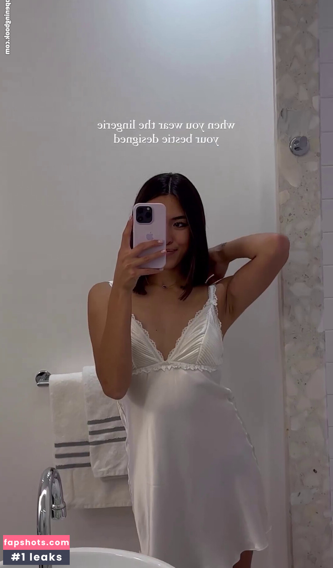 Shanti Tan gallery photo #297