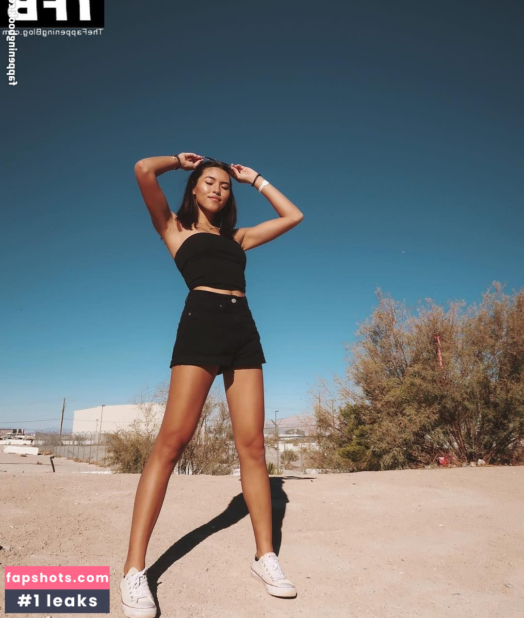 Shanti Tan gallery photo #313