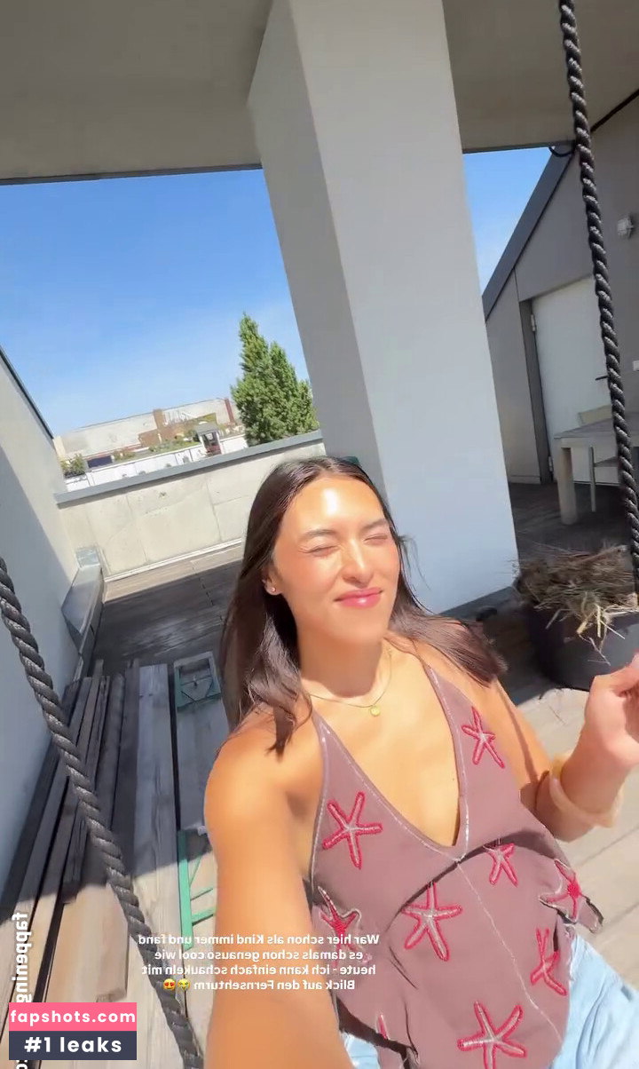 Shanti Tan gallery photo #75