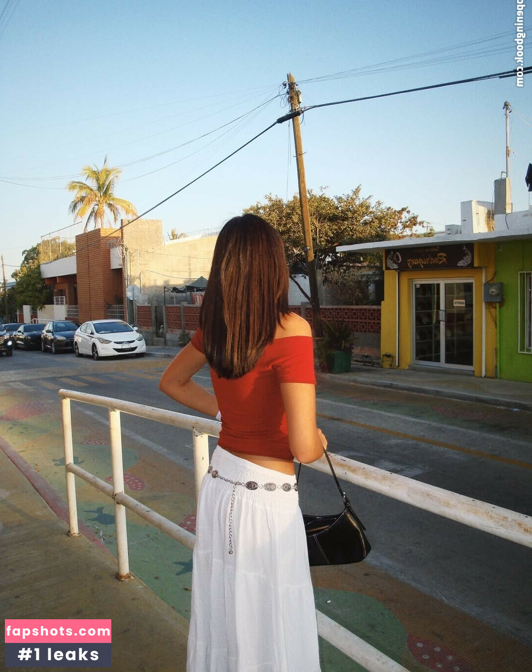 Shanti Tan gallery photo #100