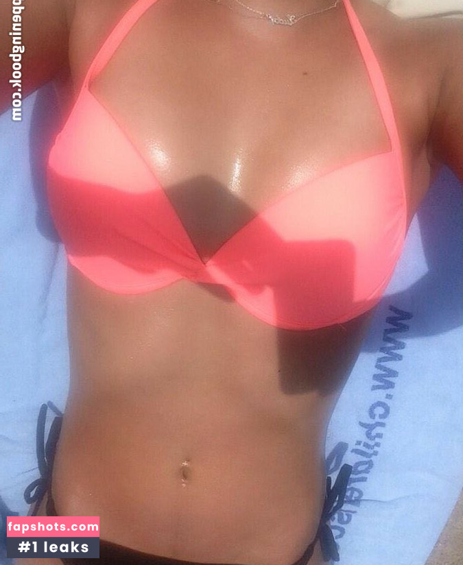 Shari G gallery photo #10