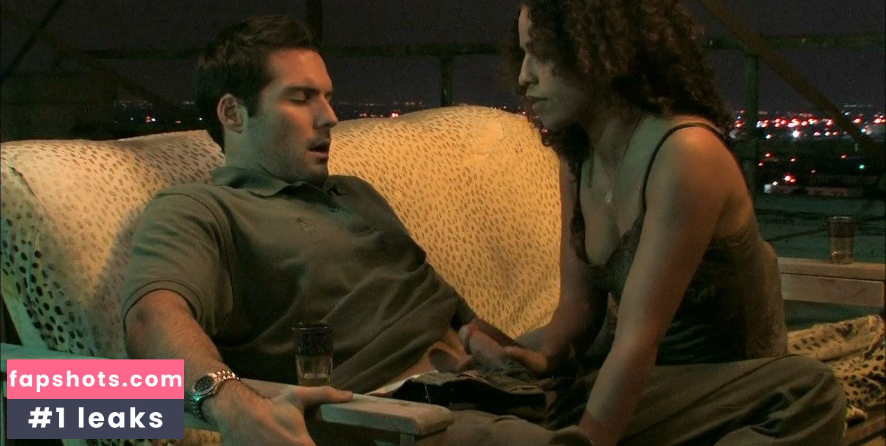 Shari Solanis gallery photo #4