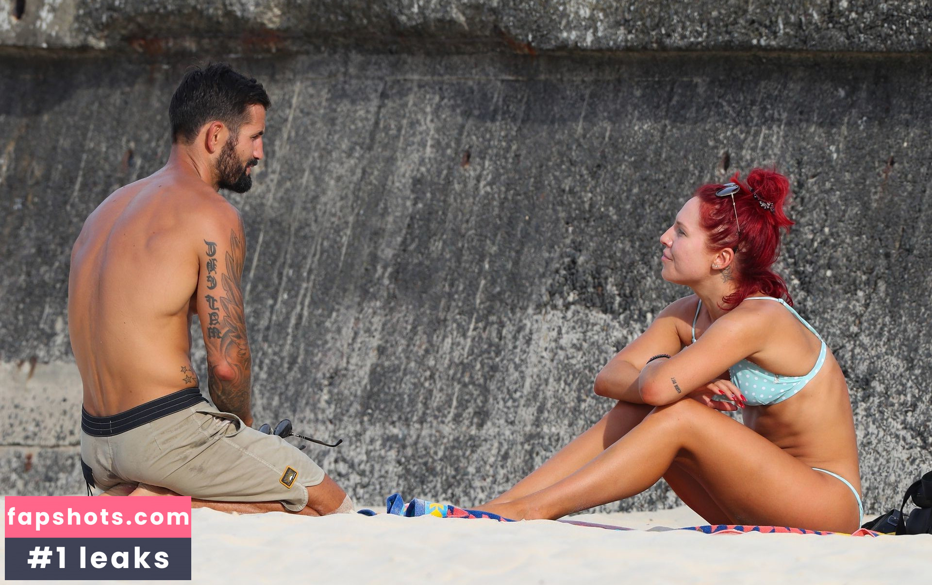 Sharna Burgess gallery photo #83